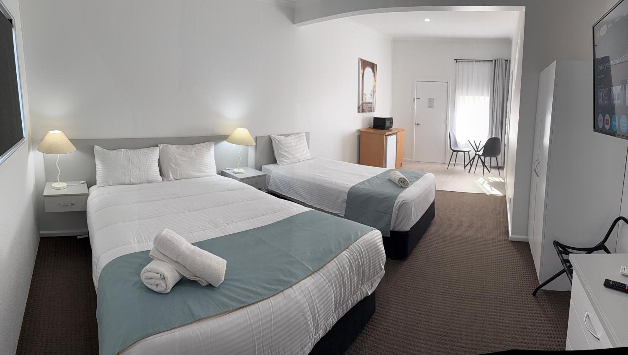 Mia Motel Griffith Eksteriør bilde