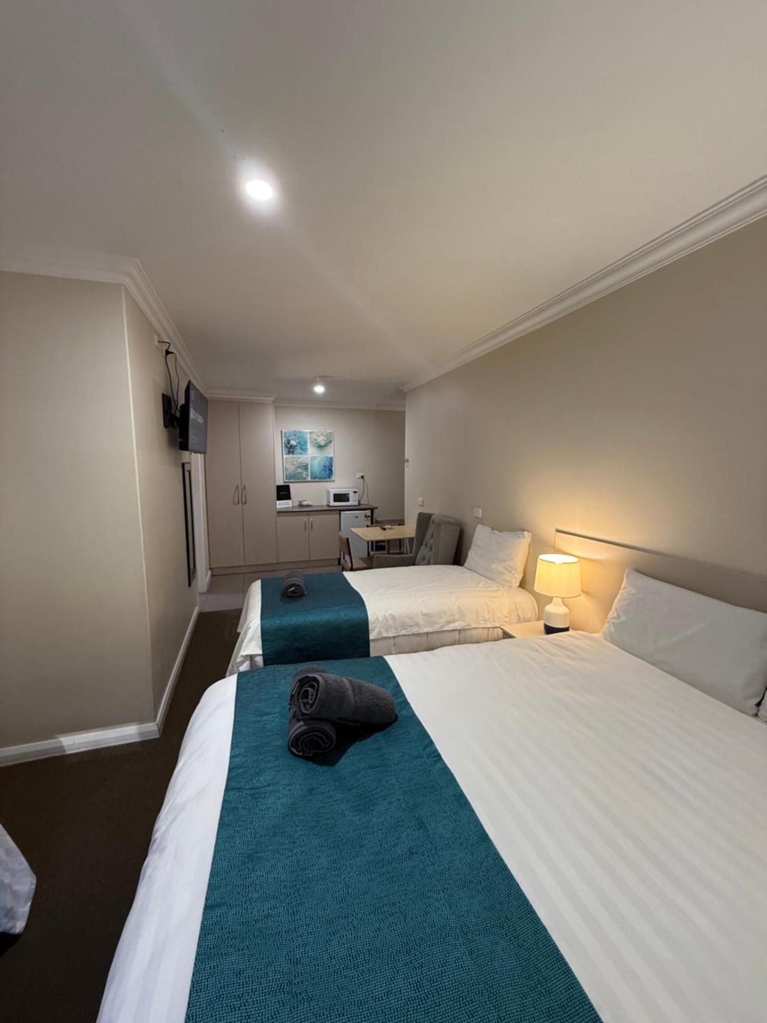 Mia Motel Griffith Eksteriør bilde