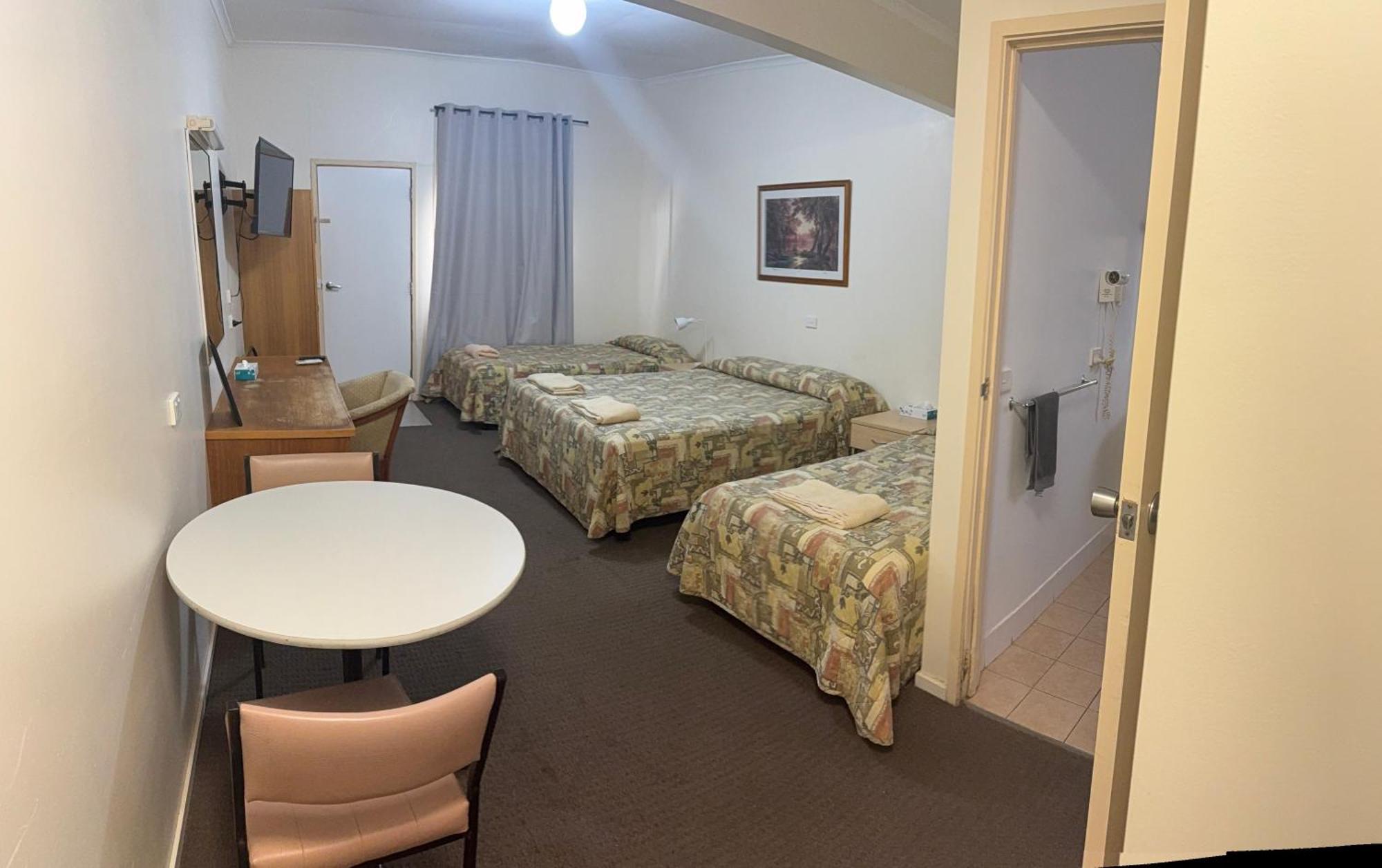 Mia Motel Griffith Eksteriør bilde